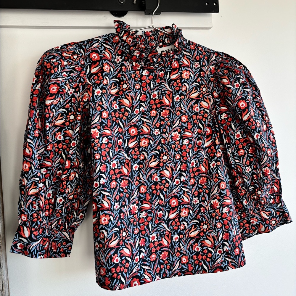 SLV Sur la vague Puff Sleeve Blouse
